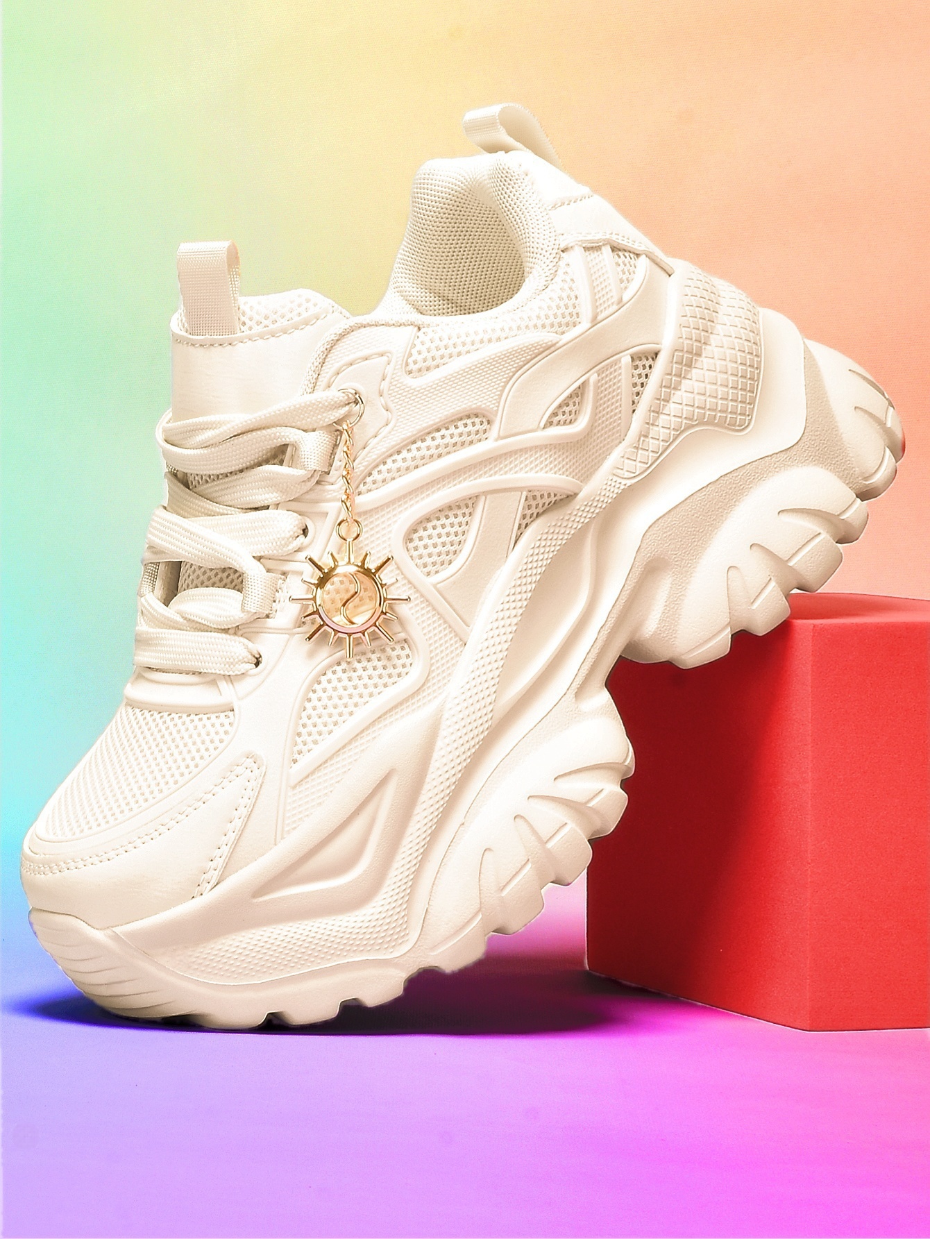 Women's Lightweight 7cm Beige  - Gold Chain Sandal 评论和价格